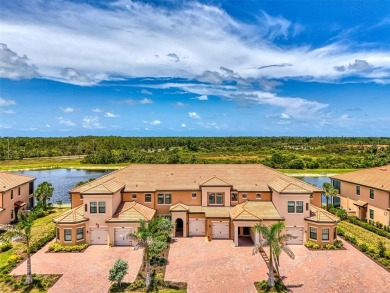 Lake Condo For Sale in Venice, Florida