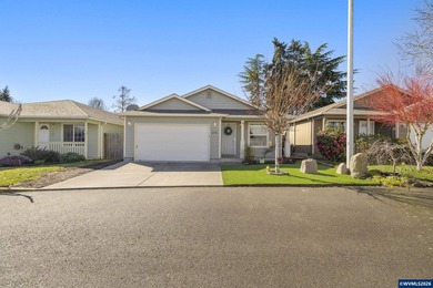Accepted Offer with Contingencies. Motivated seller! Built in - photo 3