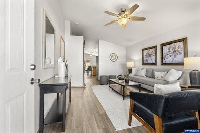 Accepted Offer with Contingencies. Motivated seller! Built in - photo 7