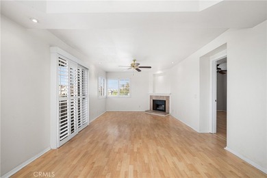 Welcome to Unit 311 at Pars Plaza, a beautifully maintained - photo 3