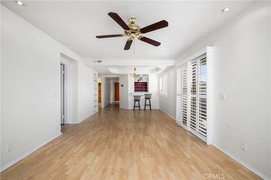 Welcome to Unit 311 at Pars Plaza, a beautifully maintained - photo 5