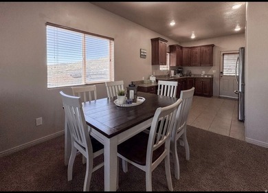 Welcome to your perfect Bear Lake getaway and investment - photo 3