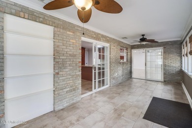 Assumable 2.75% VA mortgage + Bayou View Schools-- great rate - photo 9