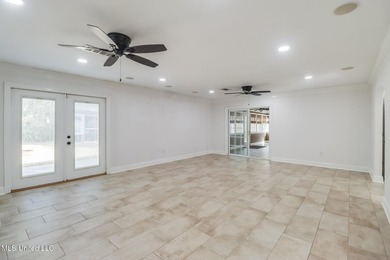 Assumable 2.75% VA mortgage + Bayou View Schools-- great rate - photo 10