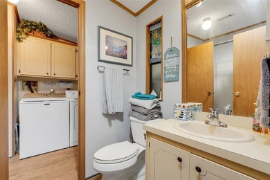 Welcome home to your Florida Retirement Lifestyle! This charming - photo 15
