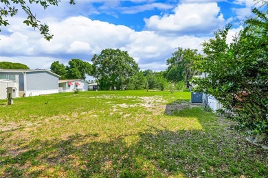 Welcome home to your Florida Retirement Lifestyle! This charming - photo 29