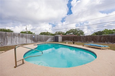 Charming and meticulously maintained four-bedroom home in the - photo 36