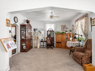 Improved price on this Bear Lake treasure. Timeless charm and - photo 9