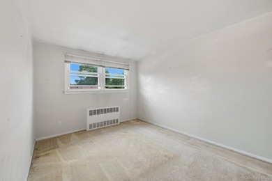 Spacious and seldom-available 3-bedroom, 1.5 bath duplex co-op - photo 14
