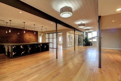 Medical / Professional Office Building for Sale in Serene - photo 22
