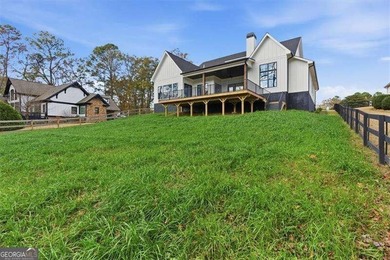 Nestled directly on the banks of the Etowah River, this - photo 45