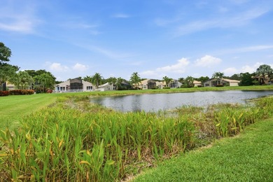 Welcome to this stunning remodeled 4-bedroom, 2.5-bathroom - photo 5