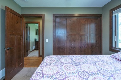 Gorgeous custom renovated *4-bedroom, 2-bath lake home on the - photo 19