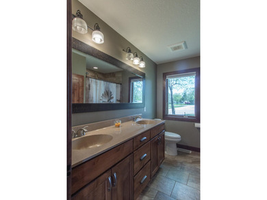 Gorgeous custom renovated *4-bedroom, 2-bath lake home on the - photo 23