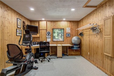 Beautiful Lower Tainter 4 BR / 2.5 Bath meticulously maintained - photo 27