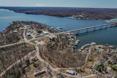 8 Lots with a total of 6.408 Acres of Land! This is Lake Front - photo 31