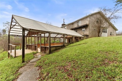 Waterfront opportunity on Lake Tuscaloosa! This 3-bedroom, 2 - photo 47