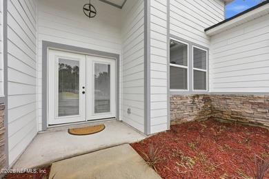 Welcome to refined country living in the prestigious - photo 3