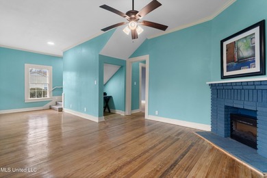 Welcome home to this beautifully renovated gem! Light-filled - photo 8