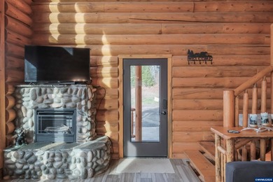 Accepted Offer with Contingencies. Resort-style retreat! Relax - photo 3