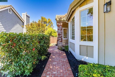 Beautifully refreshed and move-in ready, this 3-bedroom, 2-bath - photo 8