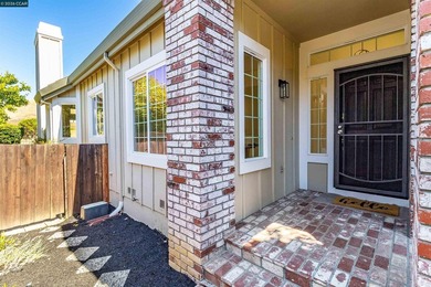 Beautifully refreshed and move-in ready, this 3-bedroom, 2-bath - photo 9