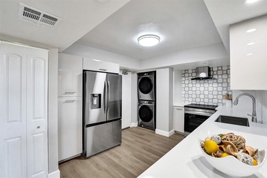 Fully renovated 2-bedroom, 2-bath condo in the Tower at Port - photo 9