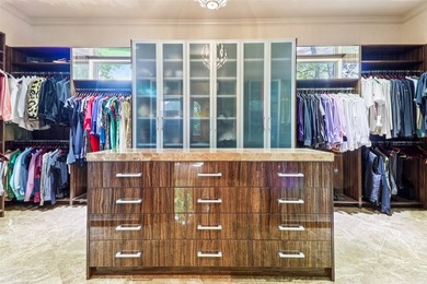 Nestled on an expansive lot in the prestigious guard-gated - photo 12