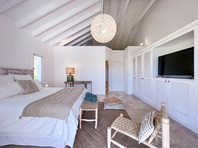 Experience refined Caribbean living in this magnificent villa - photo 12