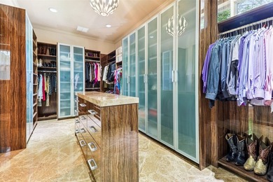 Nestled on an expansive lot in the prestigious guard-gated - photo 13