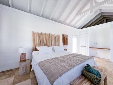 Experience refined Caribbean living in this magnificent villa - photo 13