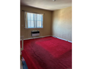 Welcome to 2216 Seward Avenue! This 3 bedroom, 1 1/2 bath - photo 17