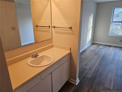 Step into easy living with this beautifully refreshed and - photo 17