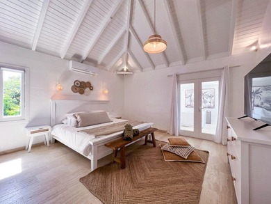 Experience refined Caribbean living in this magnificent villa - photo 18