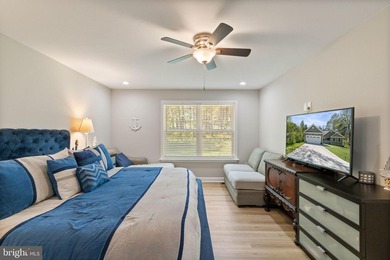 Welcome home to 1906 Lakeview Parkway, a like-new one level - photo 20