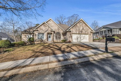 Offering over 4,000 square feet of conditioned living space - photo 3