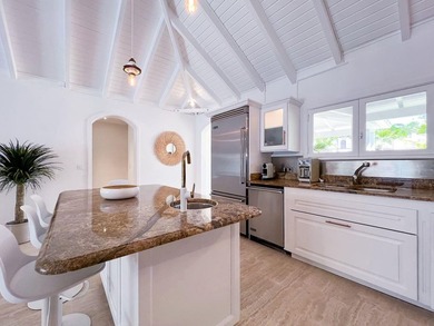Experience refined Caribbean living in this magnificent villa - photo 26