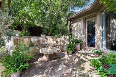 Nestled on an expansive lot in the prestigious guard-gated - photo 29