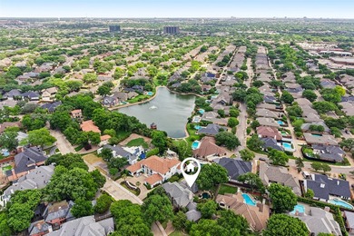 Nestled on an expansive lot in the prestigious guard-gated - photo 30