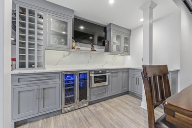 Prepare to be wowed from the moment you step inside! Over 3500 - photo 43