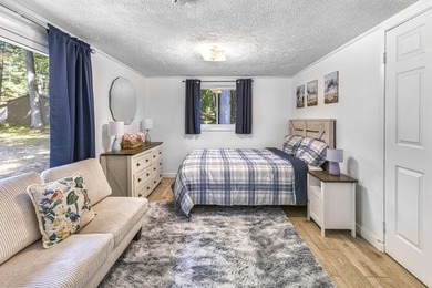 Motivated sellers This Charming 3-bedroom, 1-bath home comes - photo 8