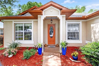 Virtually Staged. Welcome to this beautifully maintained - photo 2