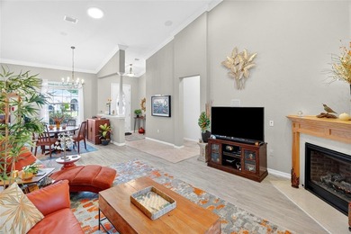 Virtually Staged. Welcome to this beautifully maintained - photo 5