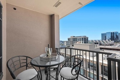 Price improvement! Experience urban living at it's finest - photo 1
