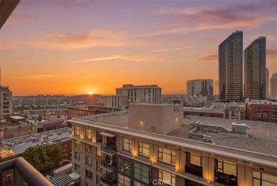 Price improvement! Experience urban living at it's finest - photo 2