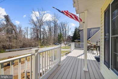 Amazing home at an amazing price point! Welcome home to this - photo 4