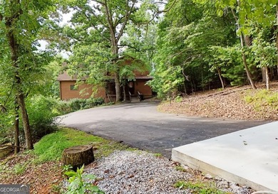 RARE Opportunity in the heart of TRACKROCK. This 3/3 country - photo 12