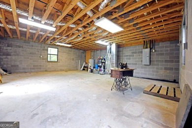 RARE Opportunity in the heart of TRACKROCK. This 3/3 country - photo 14