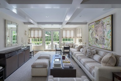 This incredible downtown estate offers luxurious living within - photo 17