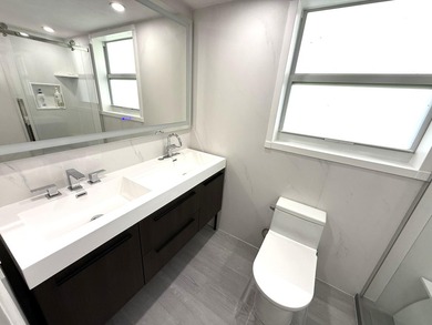 SPACIOUS UPDATED 3-BEDROOM, 2-BATH CORNER GARDEN APARTMENT WITH - photo 8